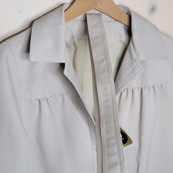 Vintage NWT Forecaster of Boston | Cream Water Repellent Trench Coat Size 11/12 - Picture 7 of 9